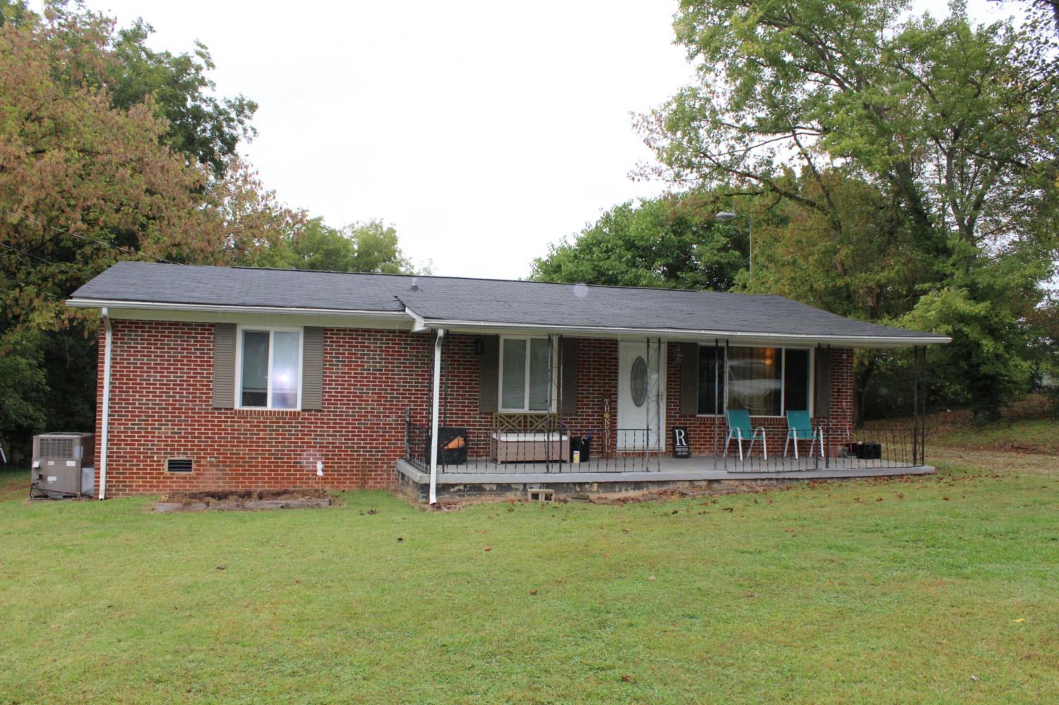27-Oak-St For Sale
