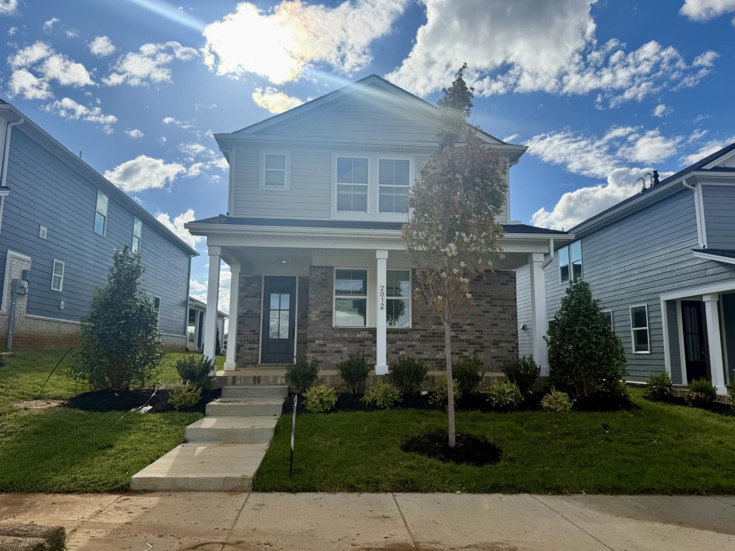 2012-Poplar-Farms-Dr For Sale