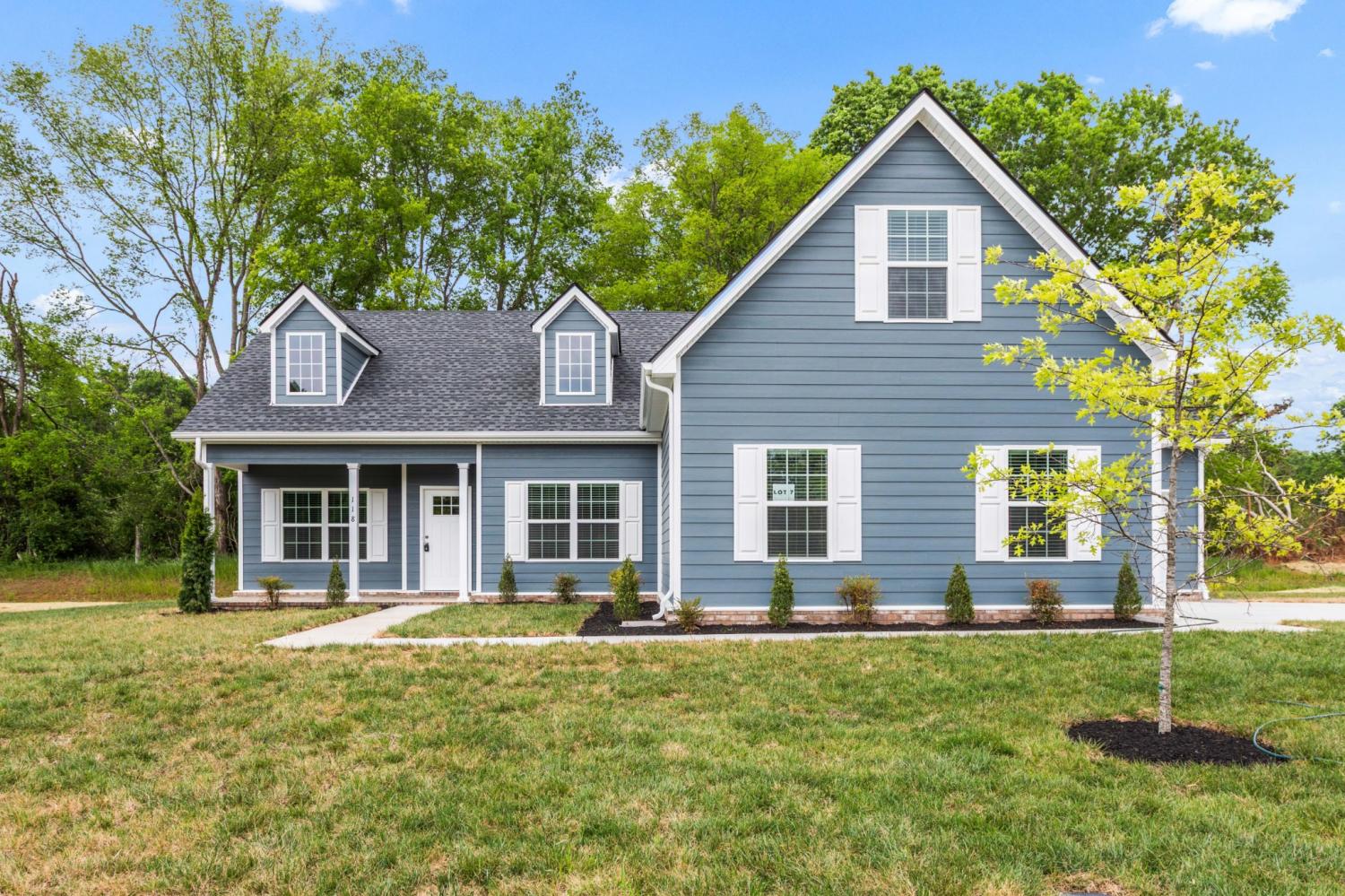 Whitthorne Middle School Property for Sale