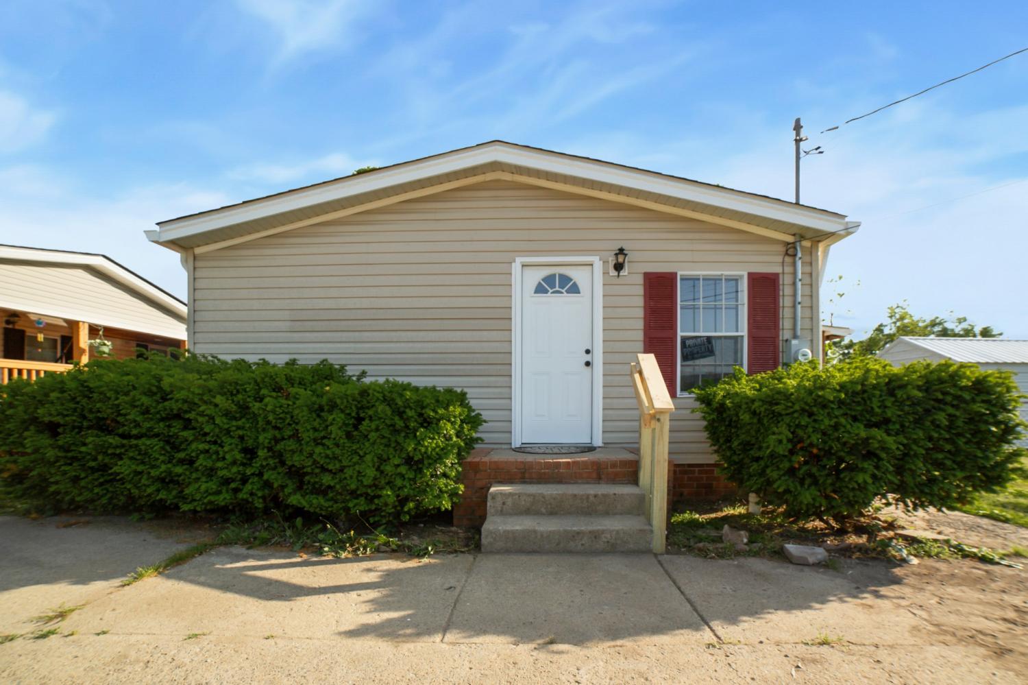 753-W-Eastland-St For Sale