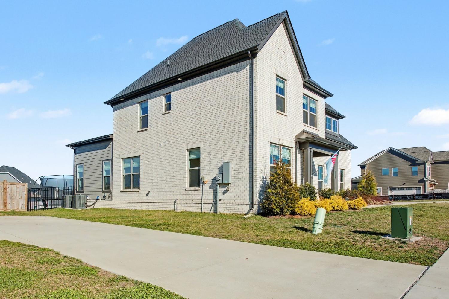 194 Phillips Bnd TN 37174 For Sale - 