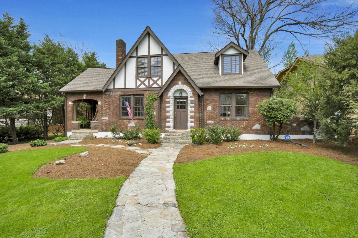 3610-Whitland-Avenue For Sale