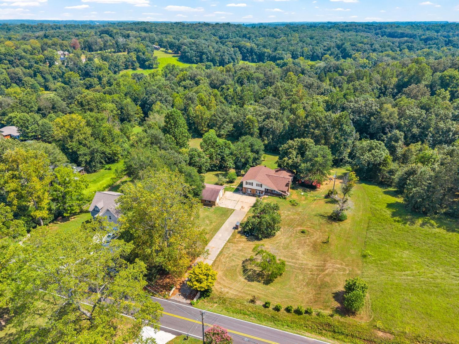 938-Belmont-Rd For Sale