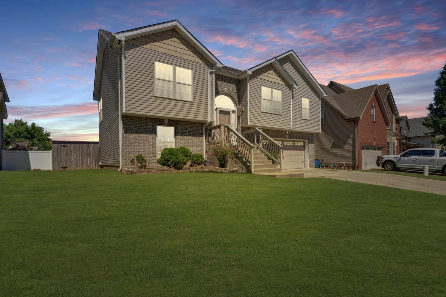 1213-Chinook-Cir For Sale