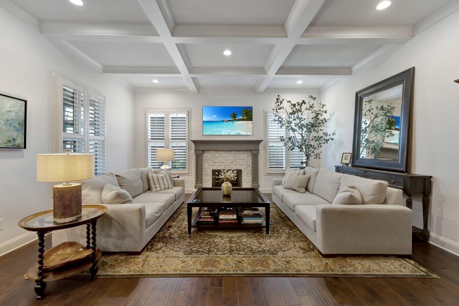 454-River-Bluff-Dr For Sale