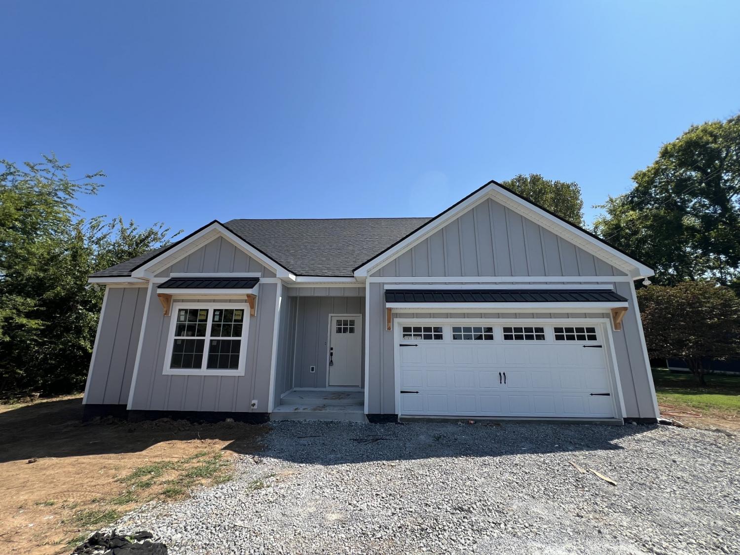 509B-Castle-Heights-Ave For Sale
