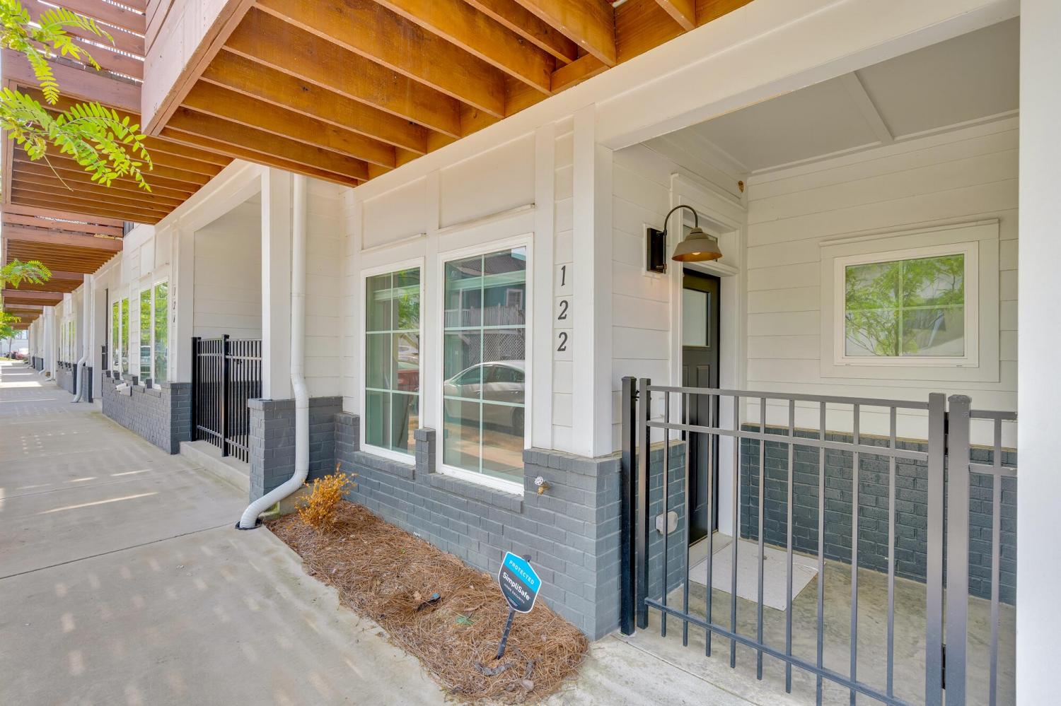 122-E-19th-Street For Sale