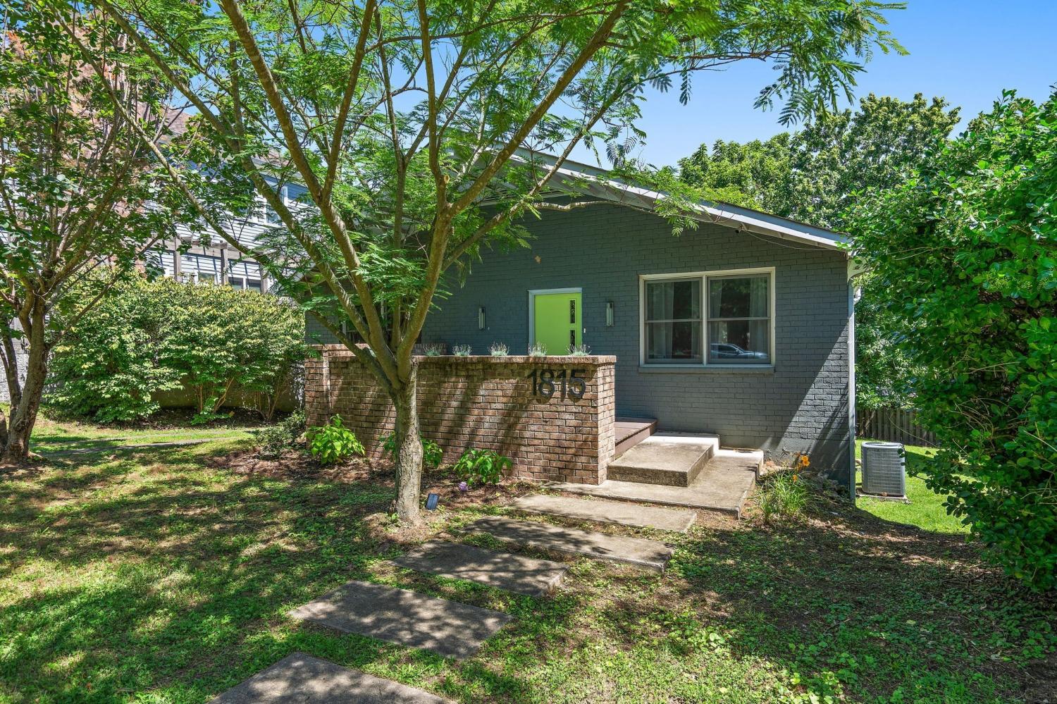 1815-Forest-Ave For Sale