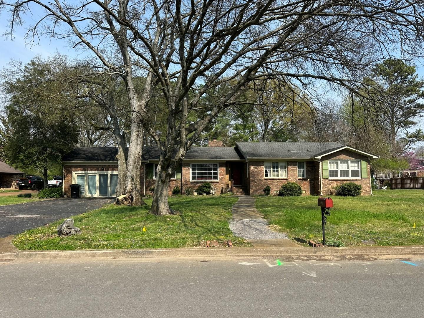 311-Sadler-Ct For Sale