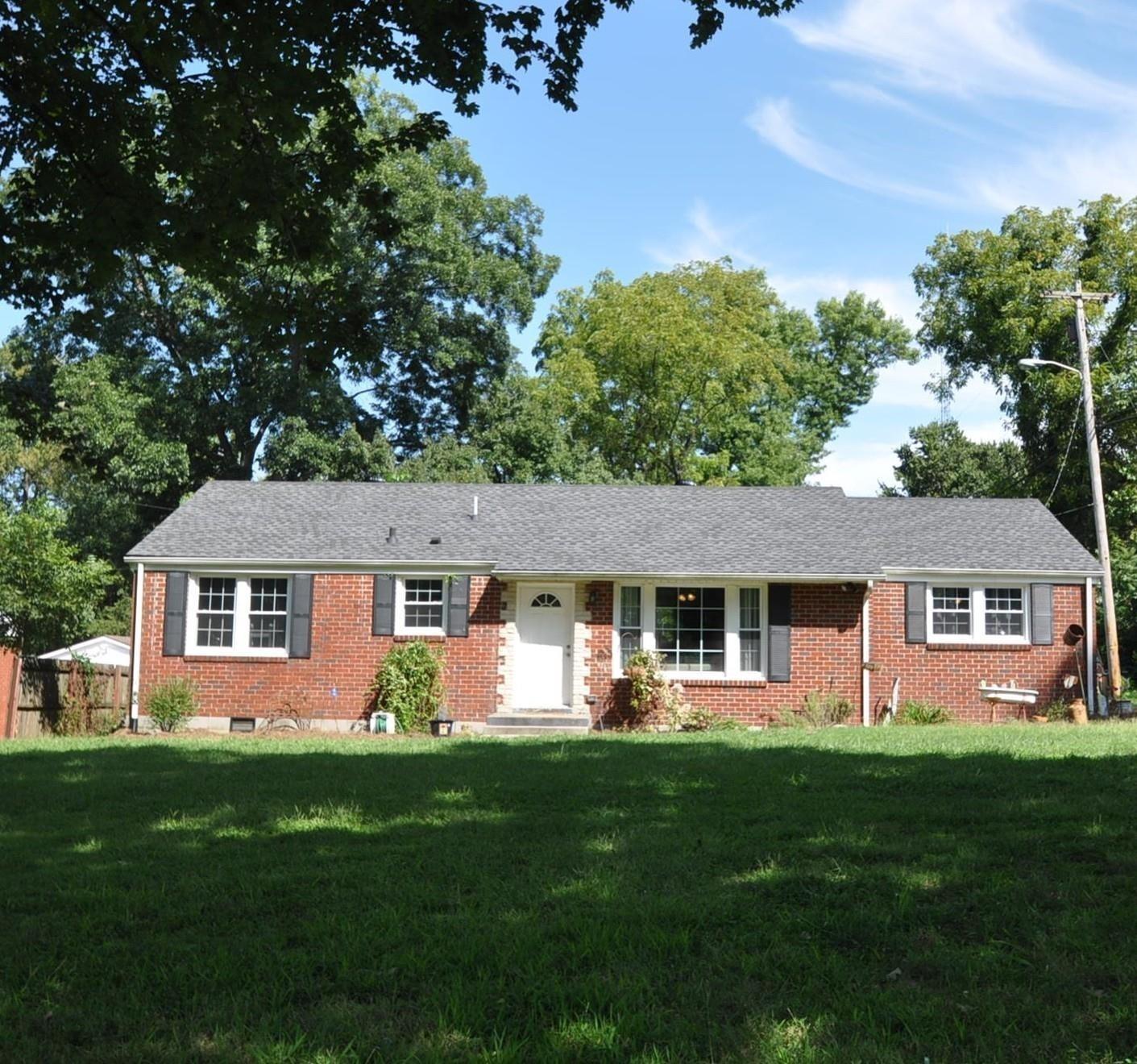 4300-Saunders For Sale