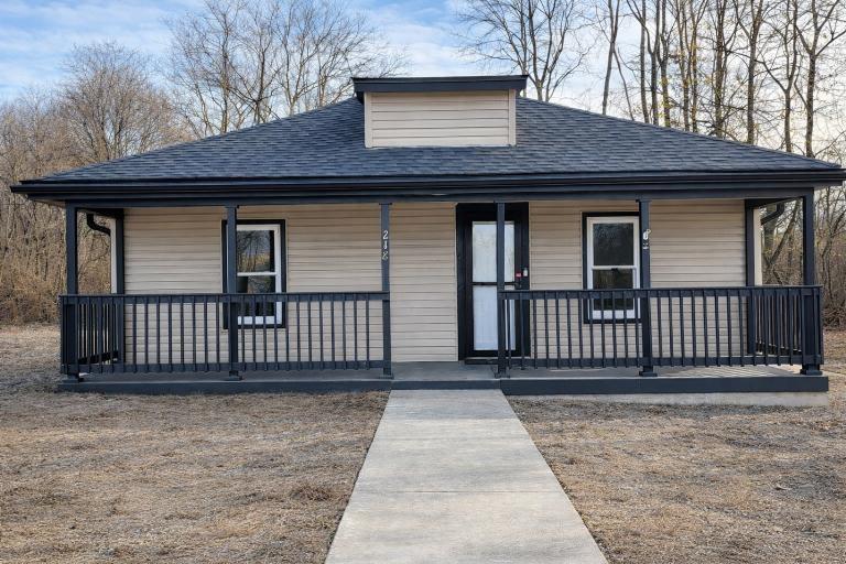 218-Locust-St For Sale