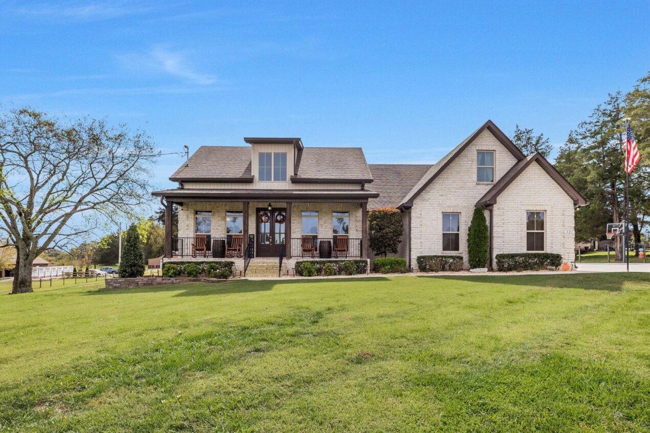 321-Dixon-Rd For Sale