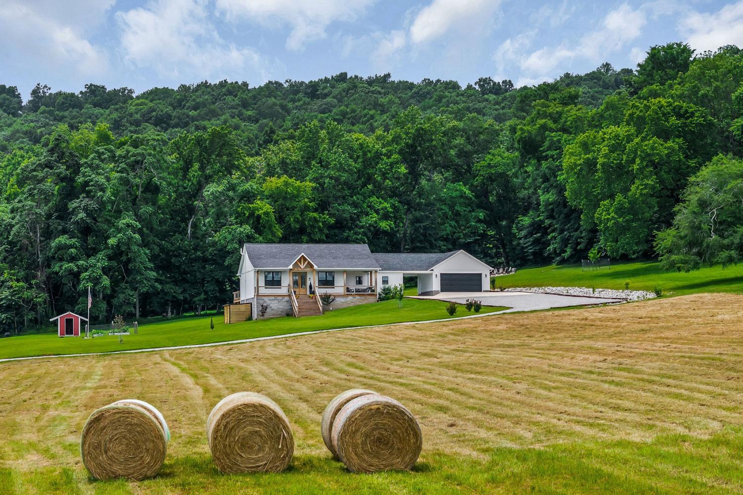 17124-Old-Kentucky-Rd For Sale