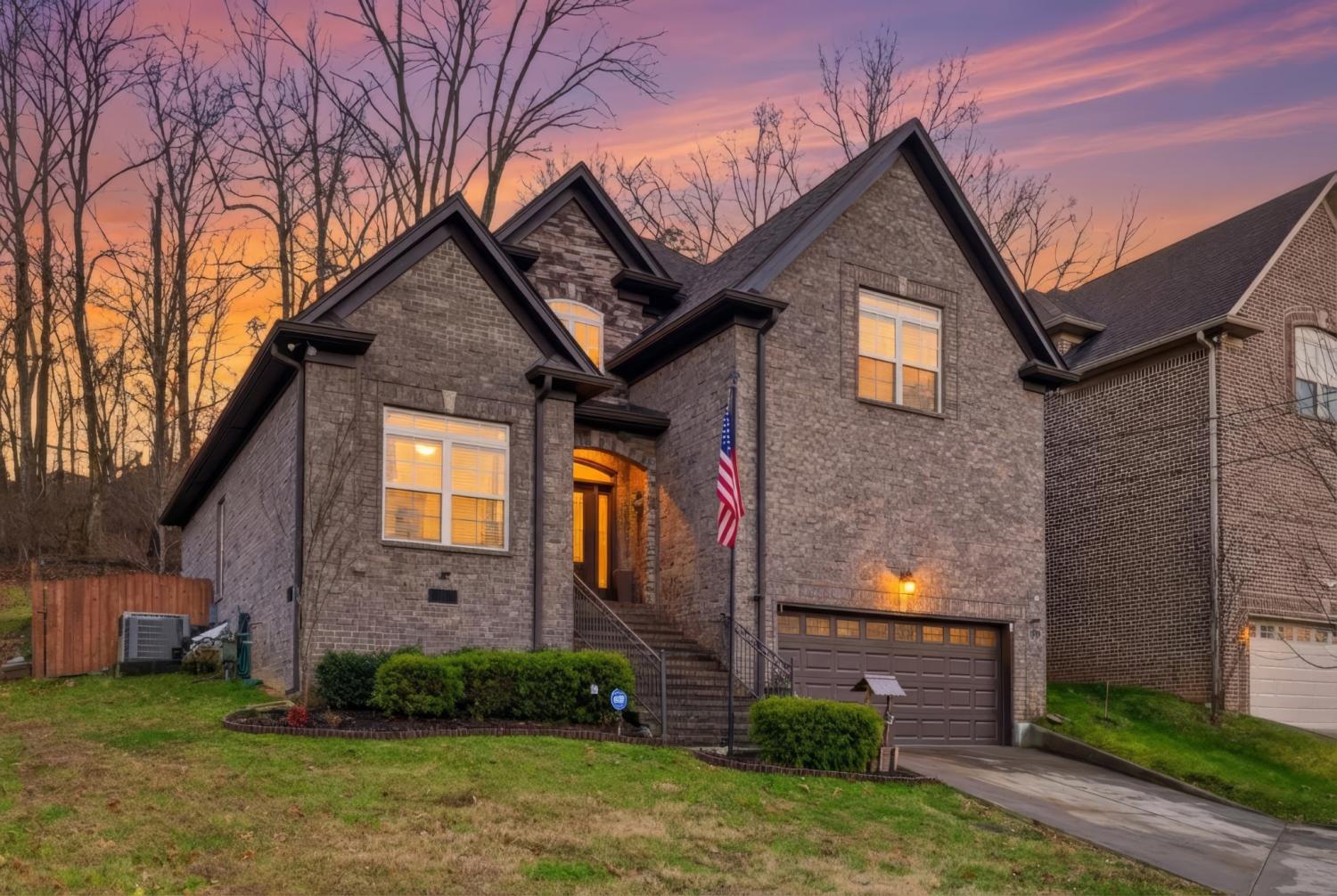 741-Bloomdale-Trce For Sale