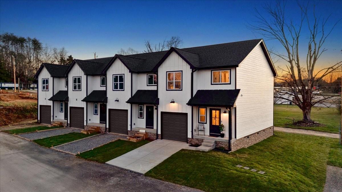 3670-Main-St For Sale