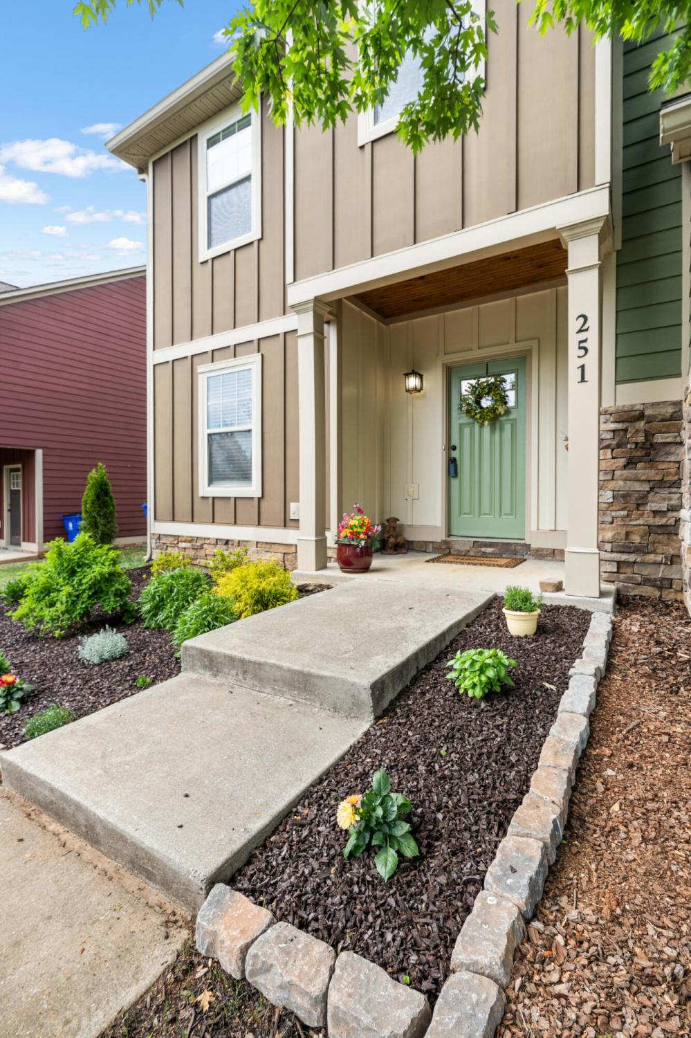 251-Sharon-Drive--NE For Sale