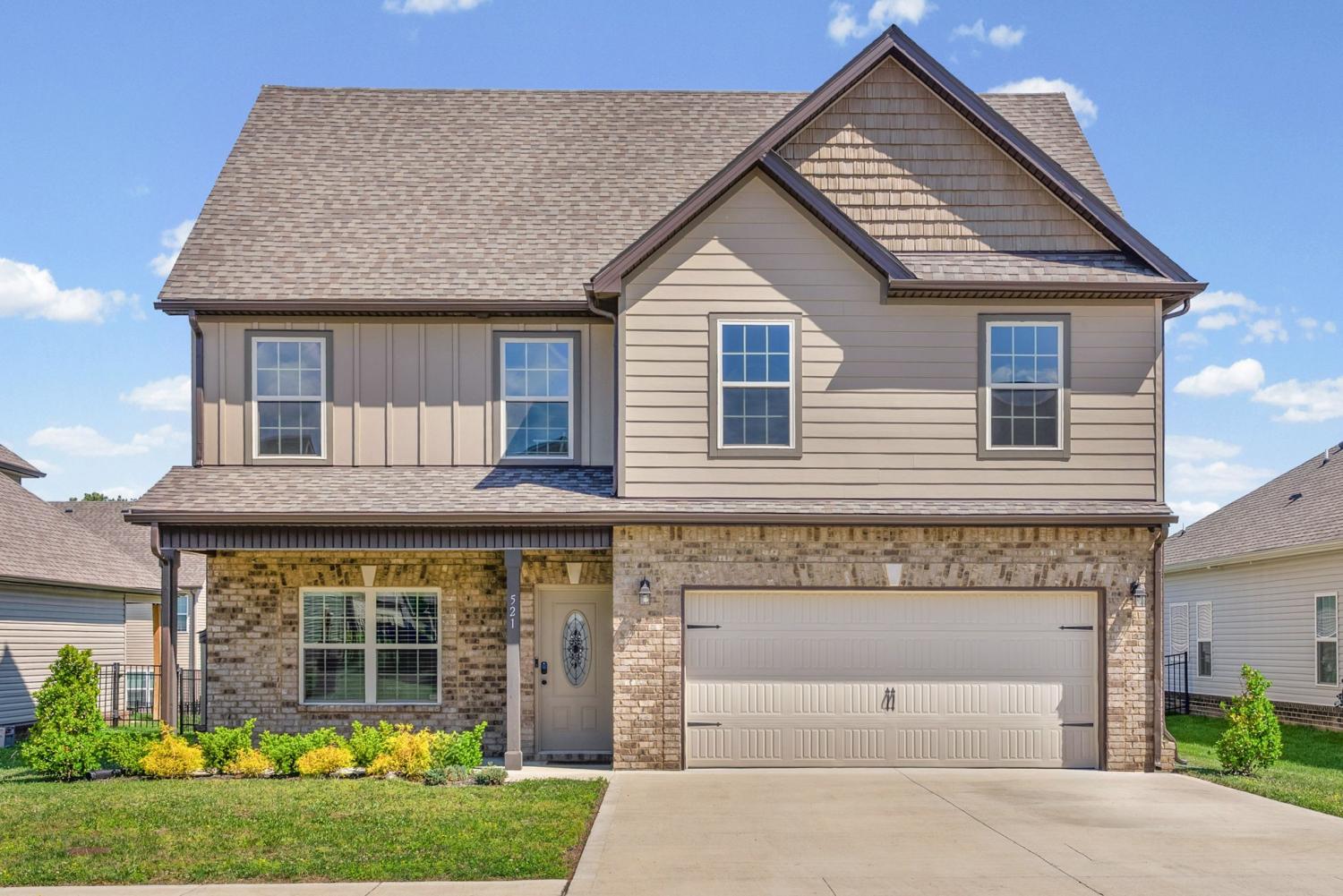 521-Castle-Pinckney-Ln For Sale