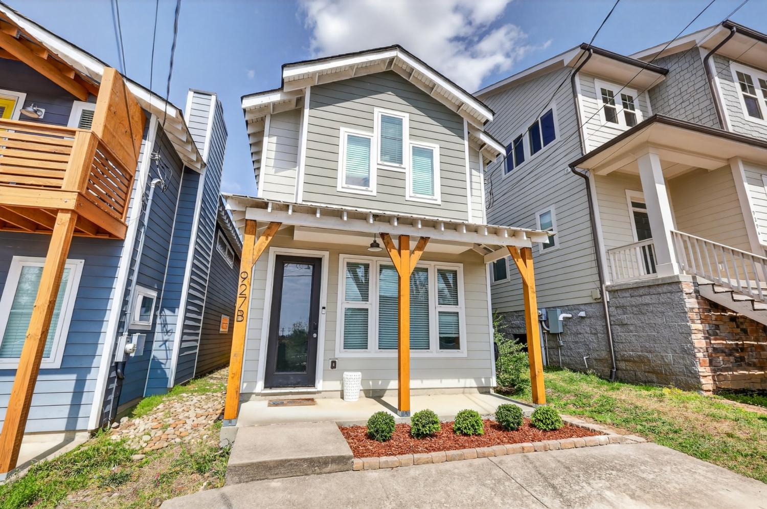 927B-Thomas-Ave For Sale