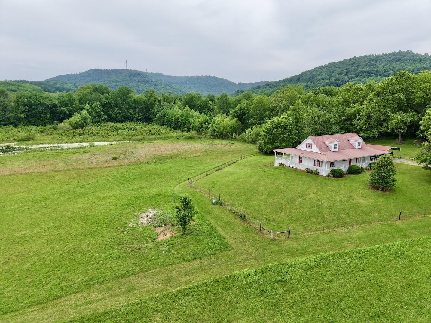 6907-Short-Mountain-Rd For Sale