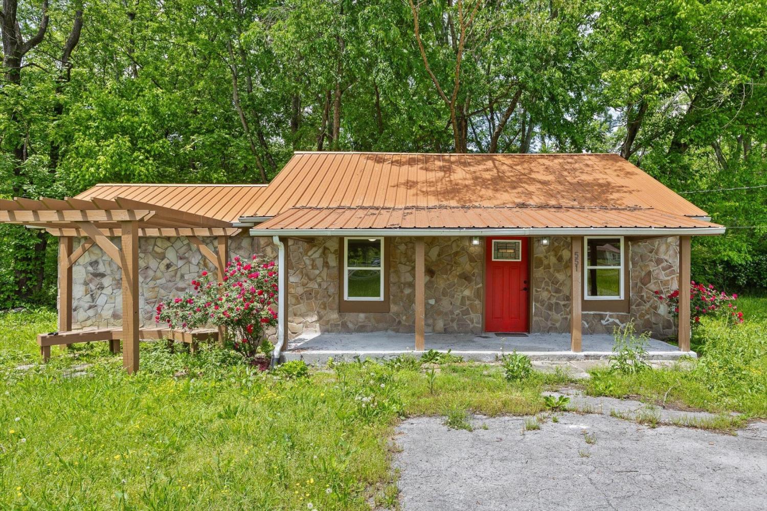 551-S-Main-Street For Sale