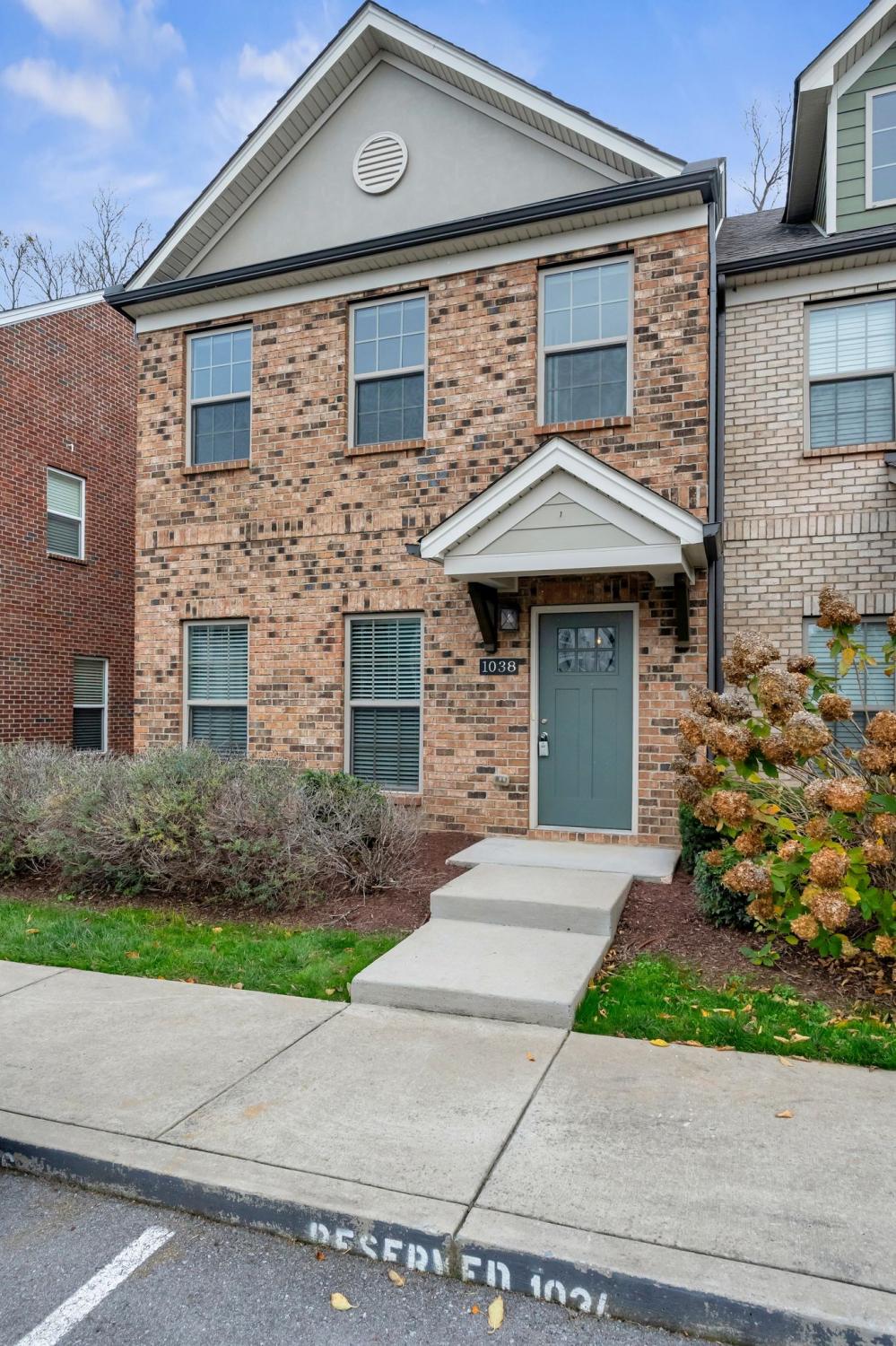 1038-Emery-Bay-Cir For Sale