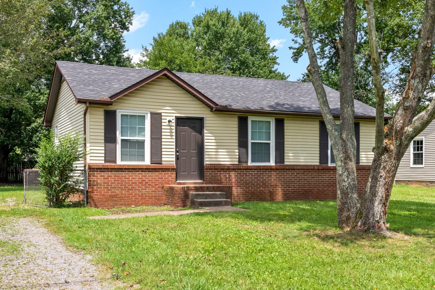 354-Woodale-Dr For Sale
