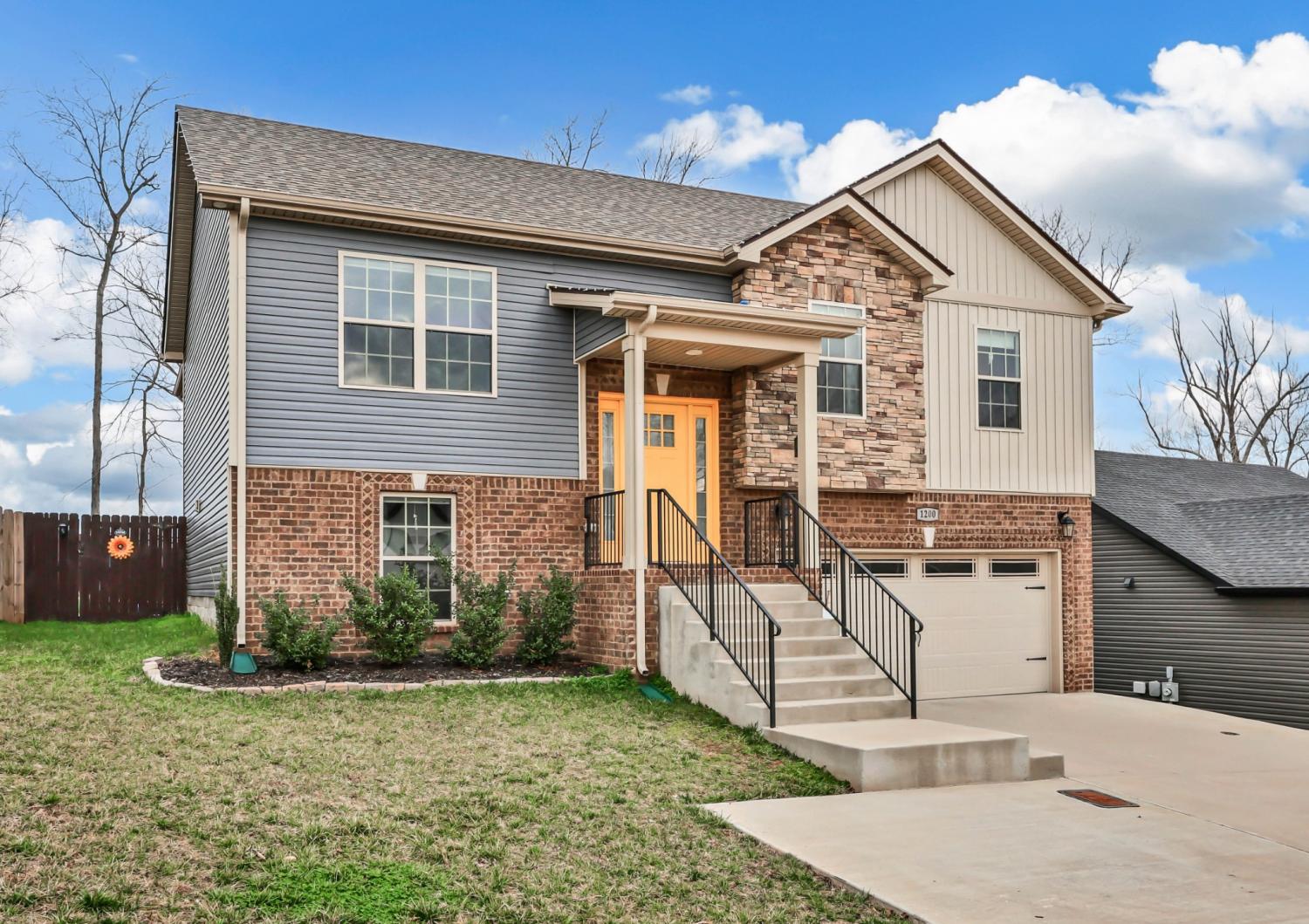 1200-Cardinal-Creek-Dr For Sale