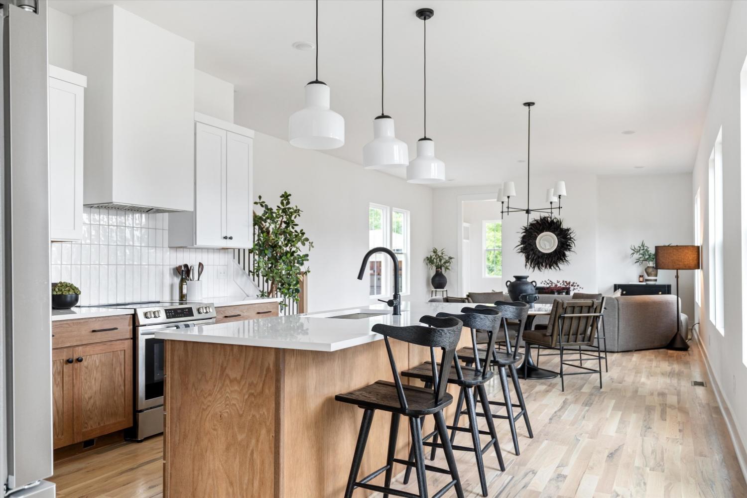 2826-Clifton-Ave For Sale