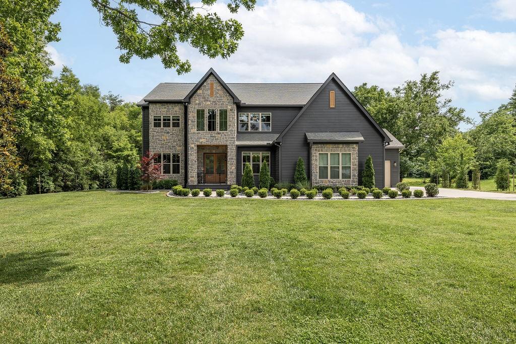 7019-Wilson-Pike-Cir For Sale