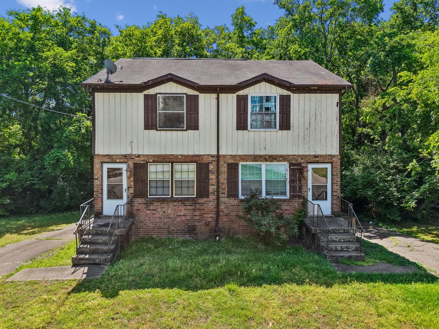 608-Hapwood-Dr For Sale