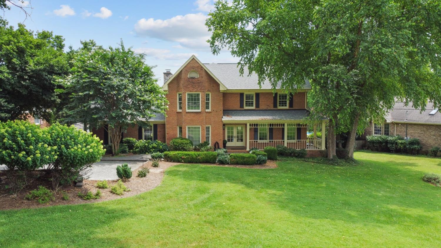 1561-Oxford-Ct For Sale