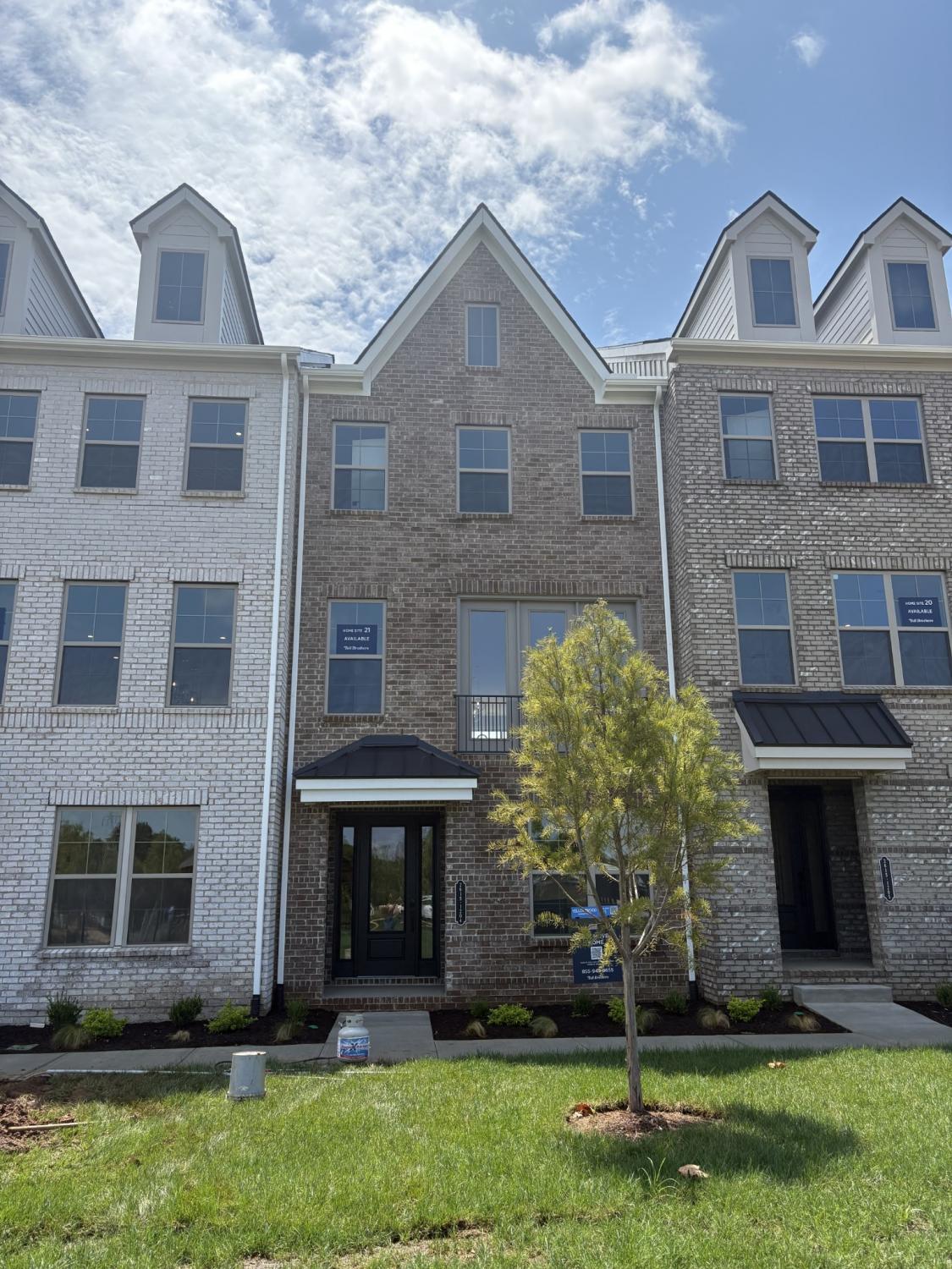 2615-Wilkinson-Pike For Sale