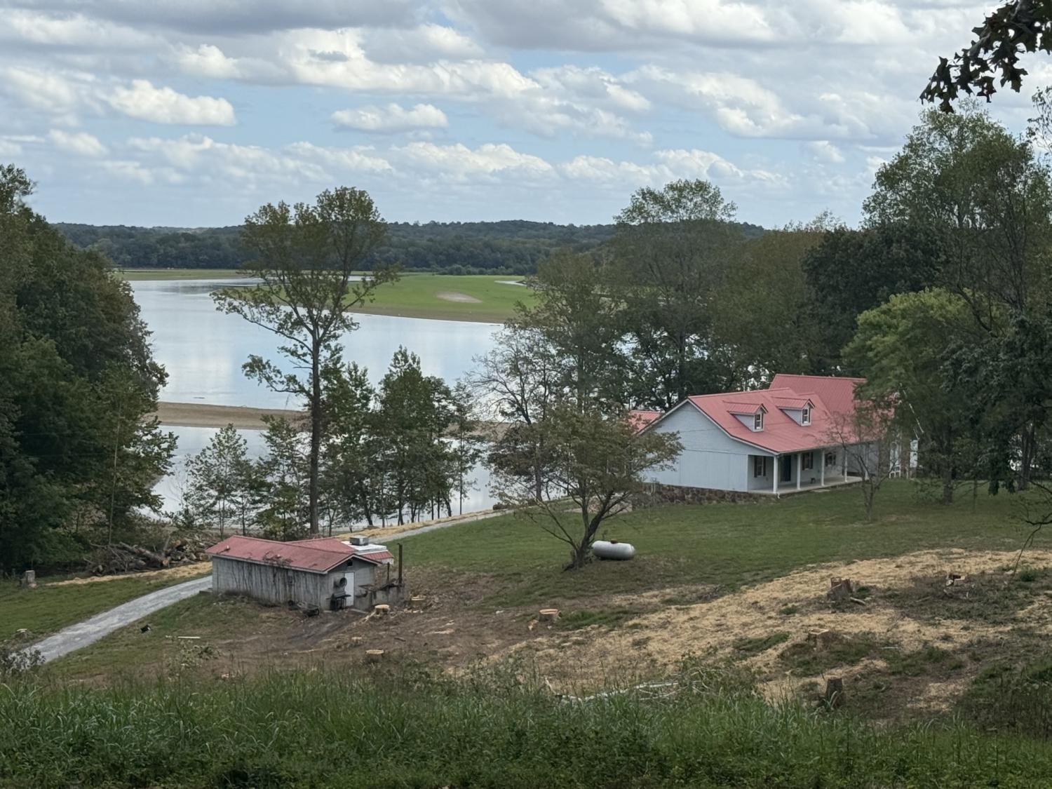 242-Woodruff-Ln For Sale