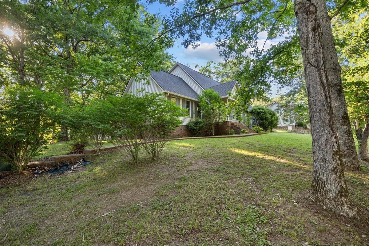 118-Dylark-Dr For Sale