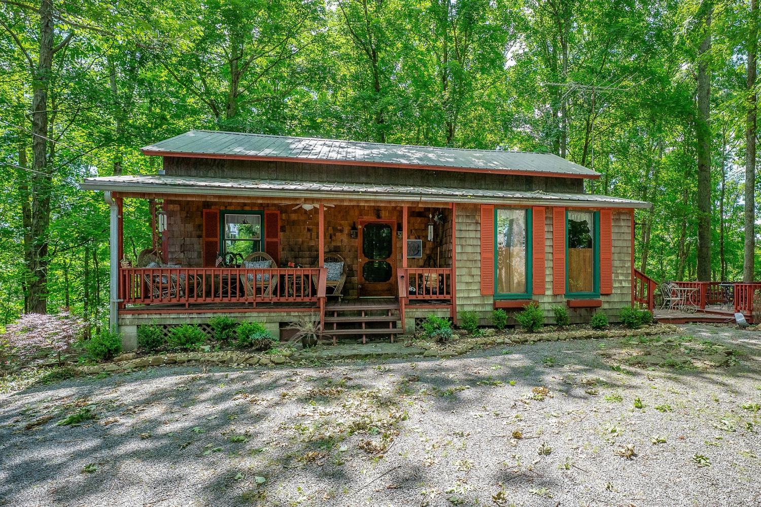 345-Hilltop-Ln For Sale