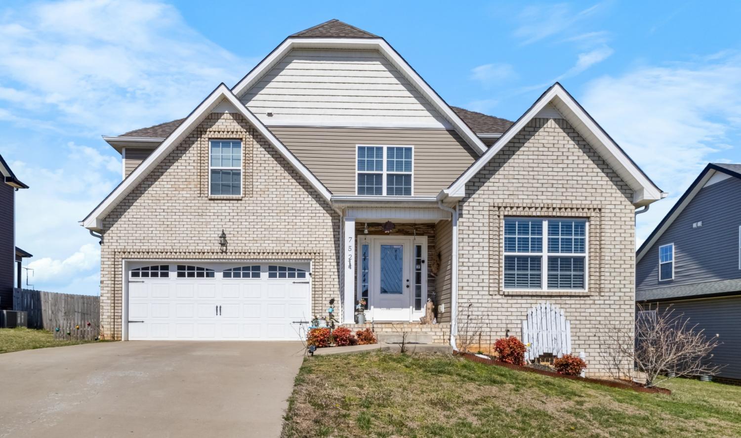 752-Crestone-Ln For Sale