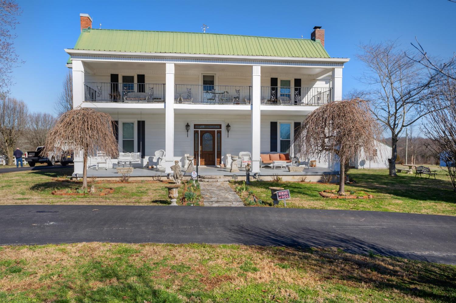 956-Lebanon-Hwy For Sale