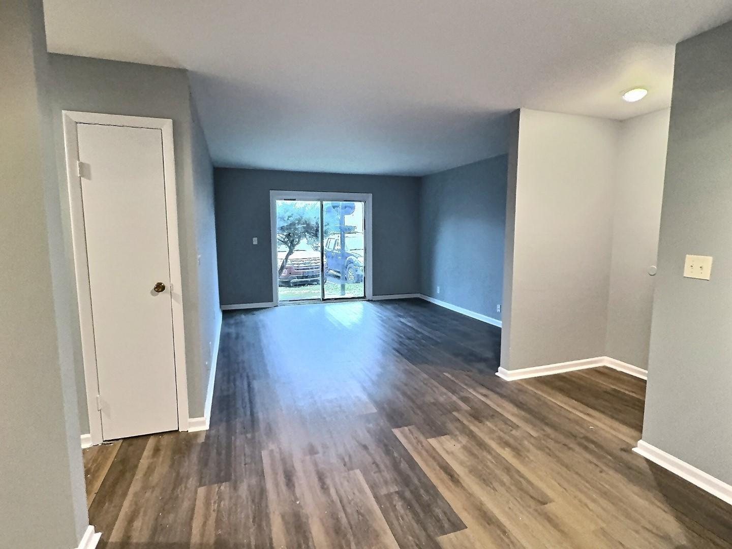 320-Welch-Rd For Sale