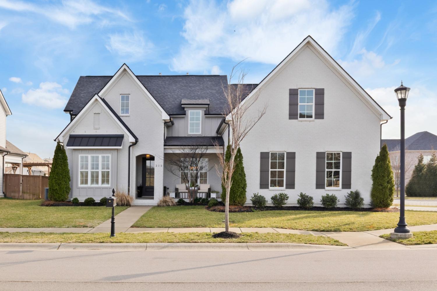 213-Broadgreen-Ln For Sale