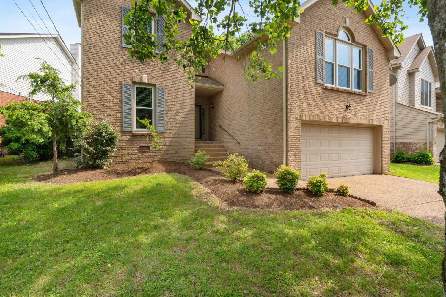 812-Magnolia-Ct--E For Sale