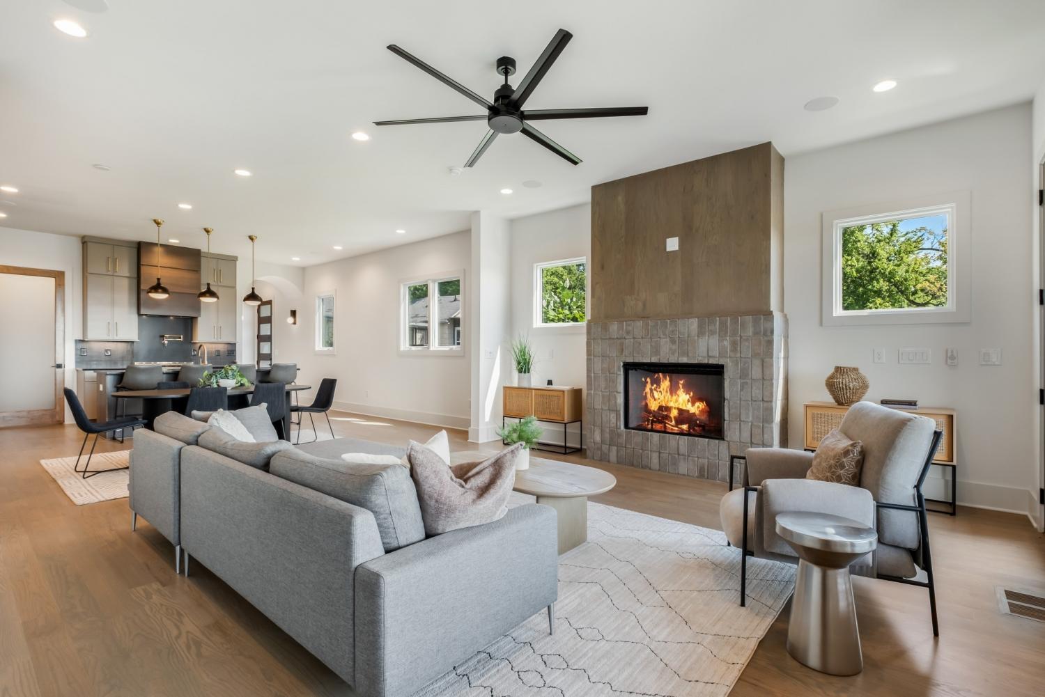 2118-Cliff-Dr For Sale