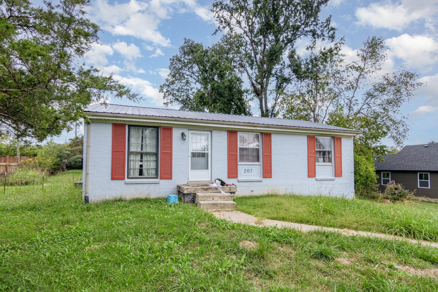207-Norris-Dr For Sale