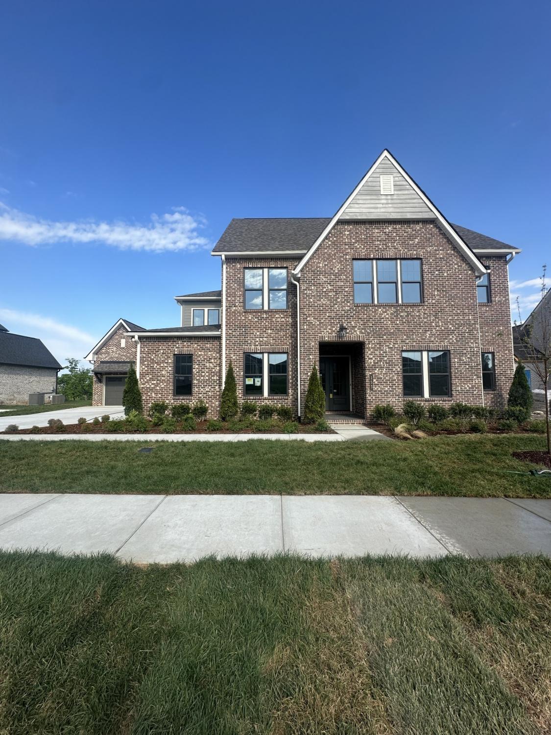 165-Manor-Way For Sale