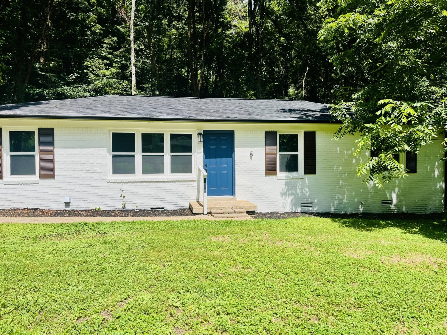 1818-Crestview-Dr For Sale