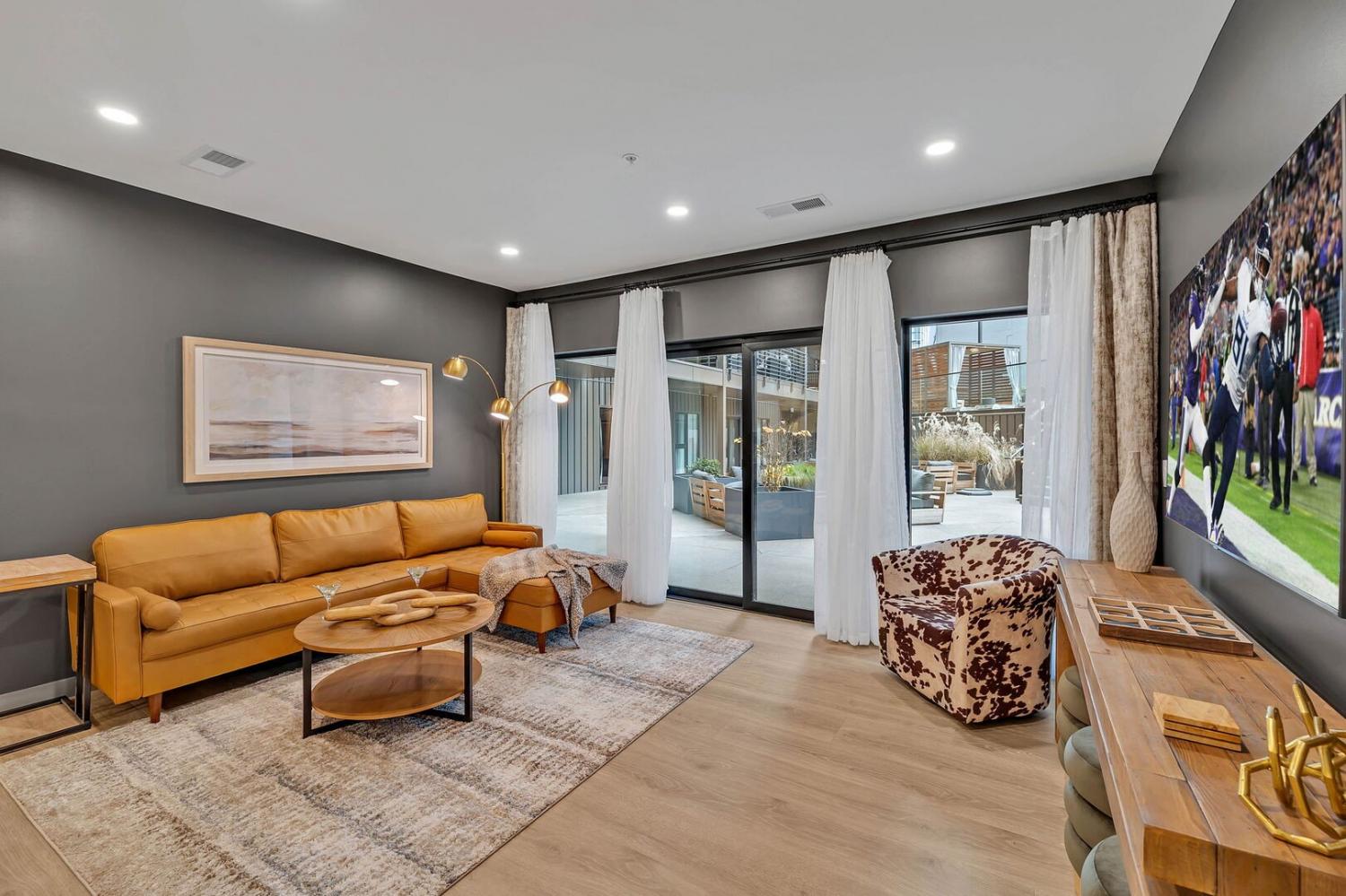 635-7th-Ave--S For Sale