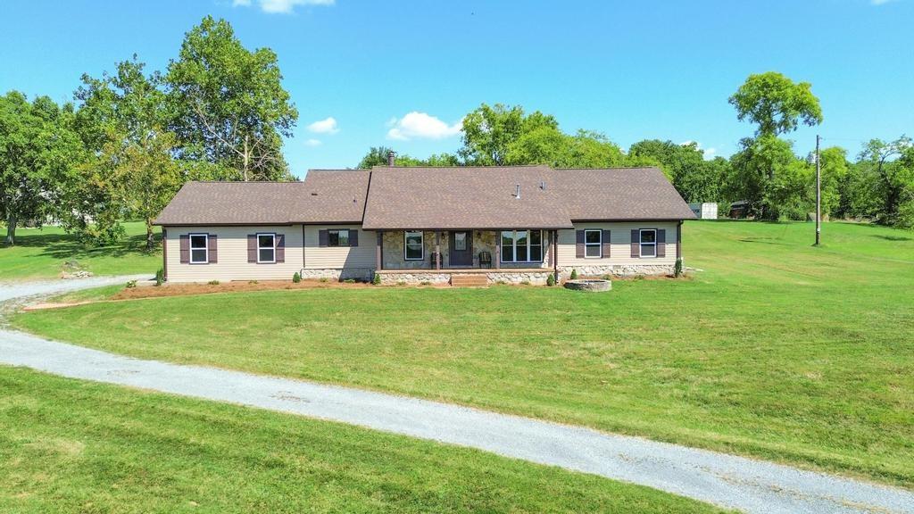 1029-Robertson-Rd--NE For Sale