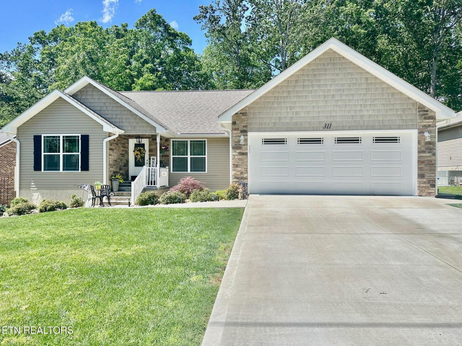 311-Lakeview-Drive For Sale