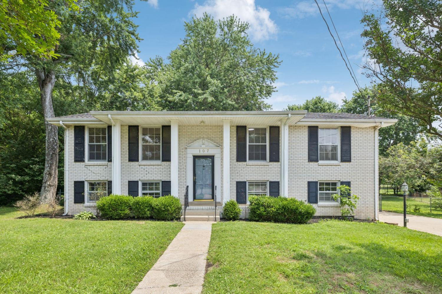 107-Jackson-Ct For Sale