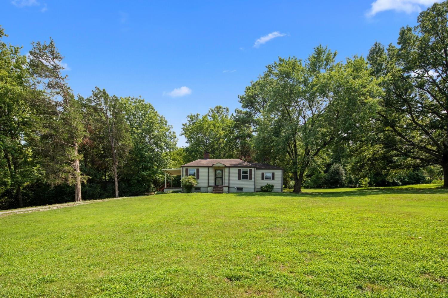 563-McMurray-Dr For Sale