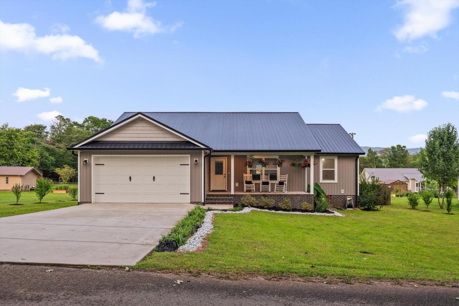 453-Hill-Circle For Sale